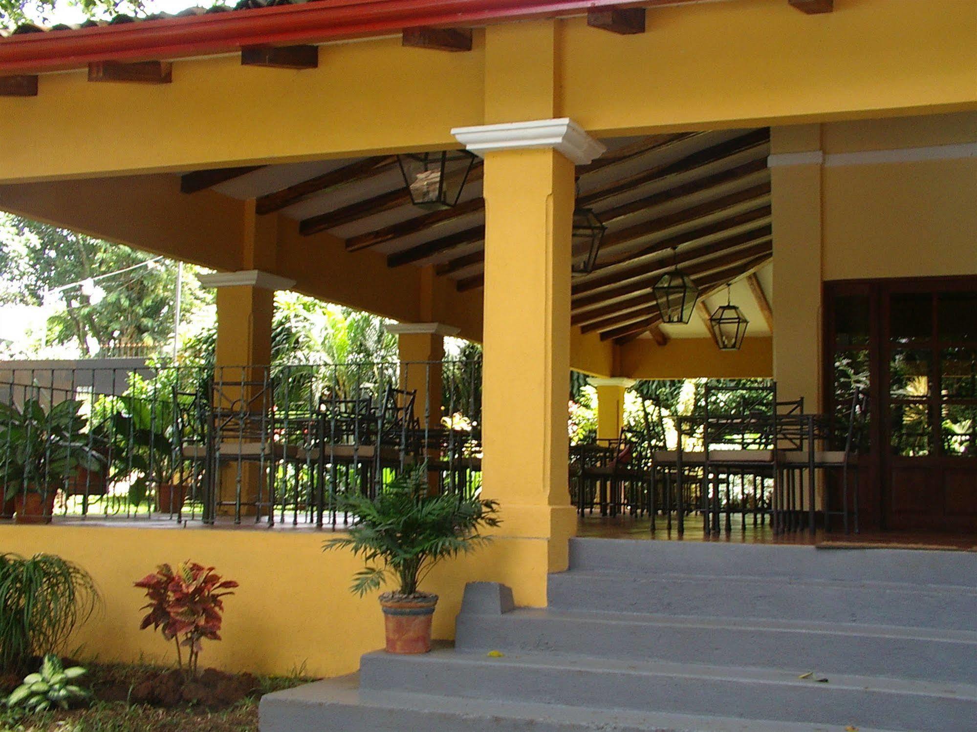 Trapp Family Country Inn San Antonio De Belen Exterior foto