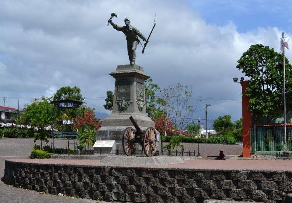 Trapp Family Country Inn San Antonio De Belen Exterior foto